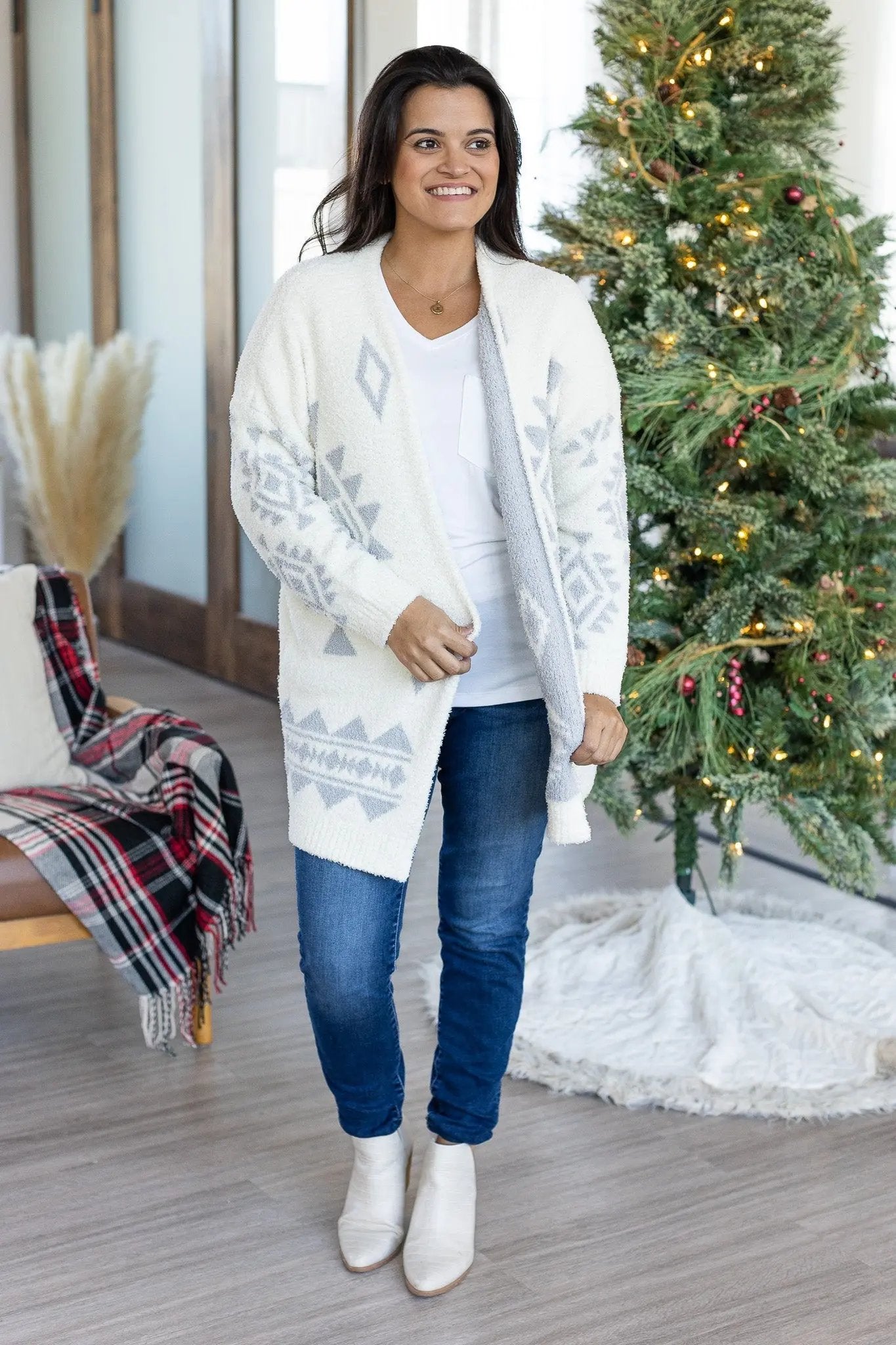 Buy Best Women's Cardigan Sweaters Online for Women – The Magnolia