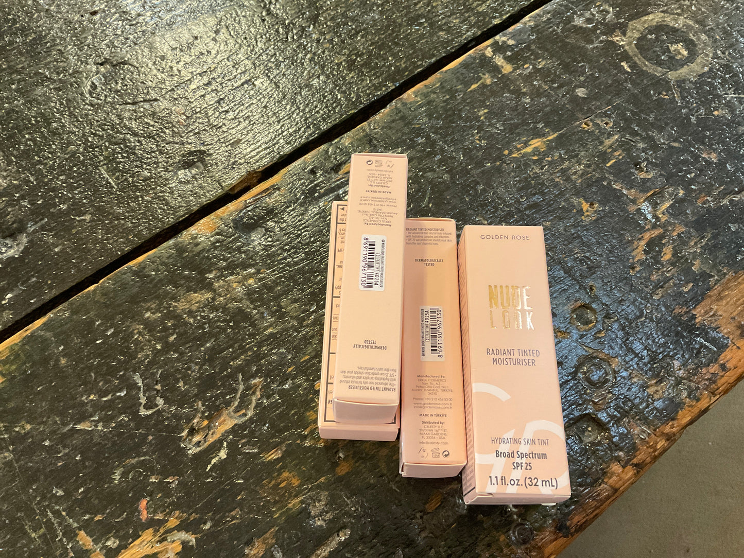 Nude Look Tinted Moisturizer