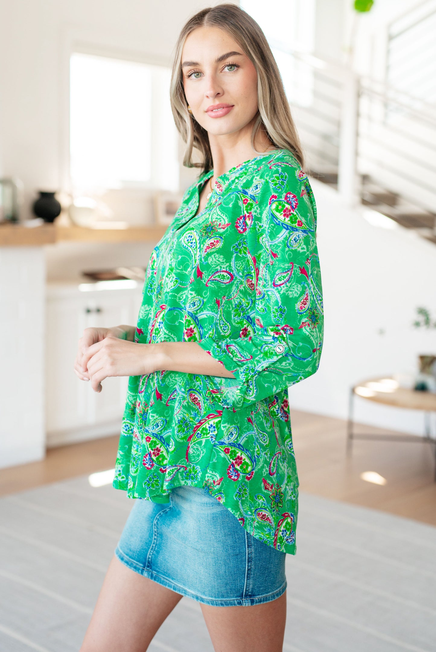 Lizzy Top in Emerald and Magenta Paisley Ave Shops