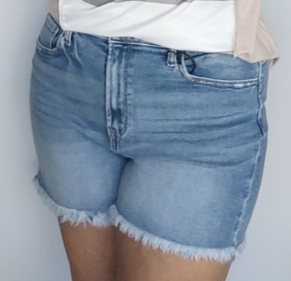 Zenana Mid Rise Raw Hem Denim Shorts The Magnolia Cottage Boutique