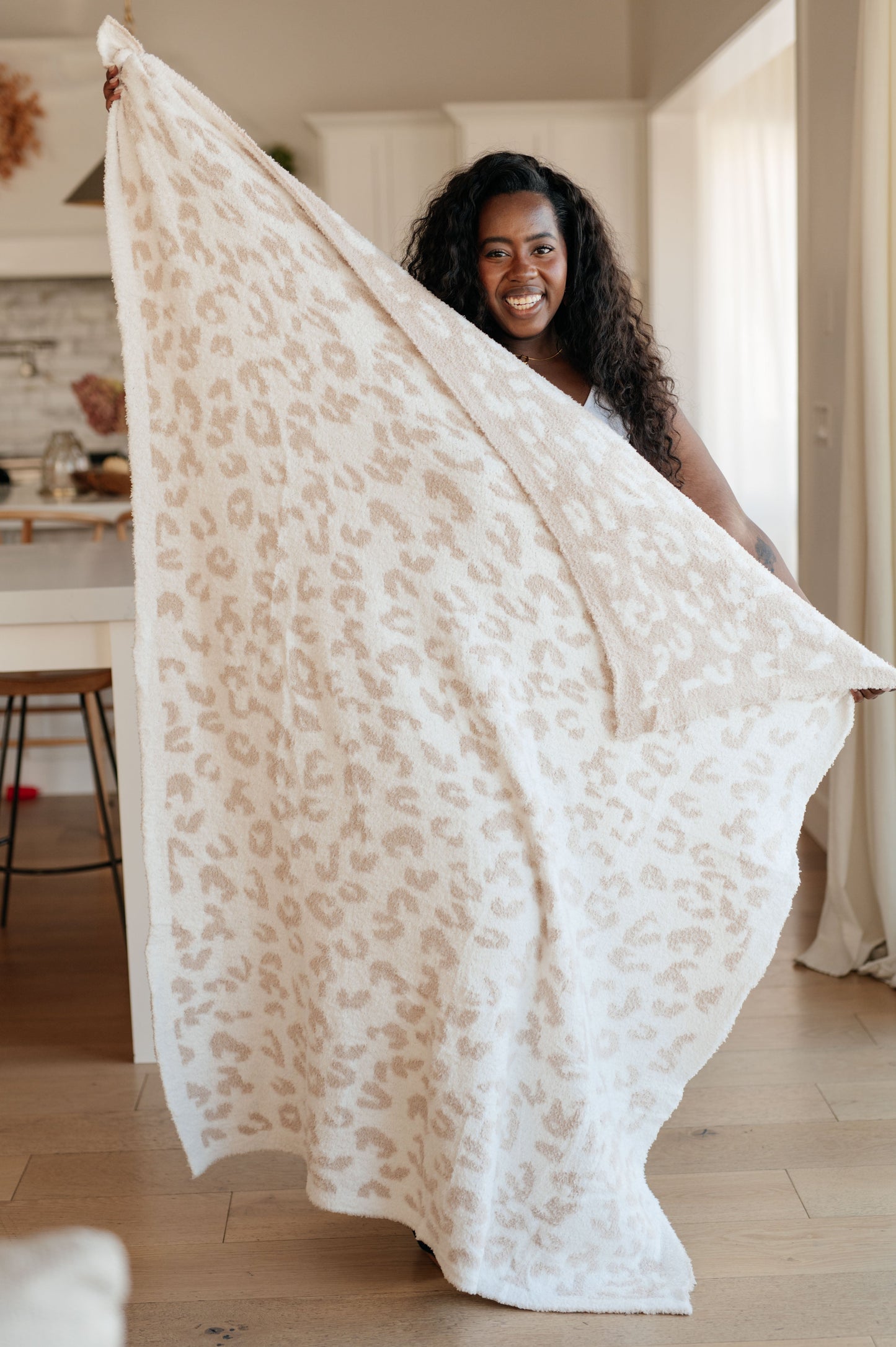 Ari Blanket Single Cuddle Size in Neutral Animal Ave Shops