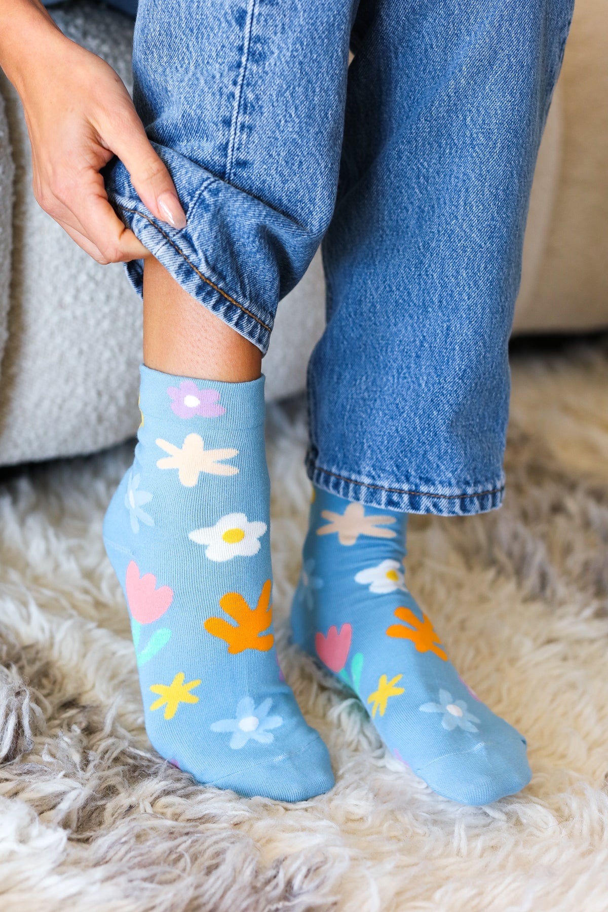 Sky Floral Ankle Socks - The Magnolia Cottage Boutique