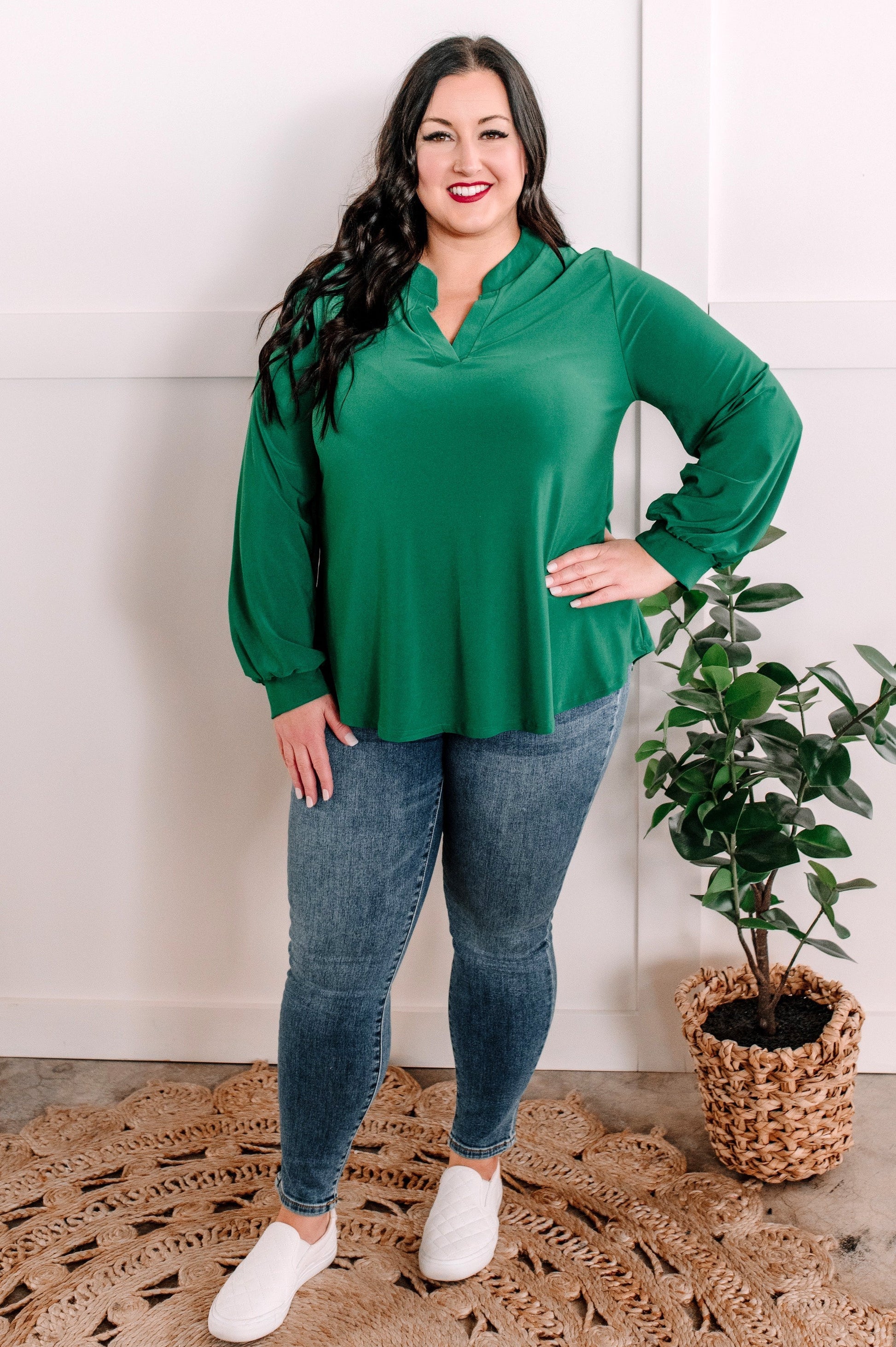 1.12 Gabby Front Long Sleeve Top In Kelly Green American Boutique Drop Ship