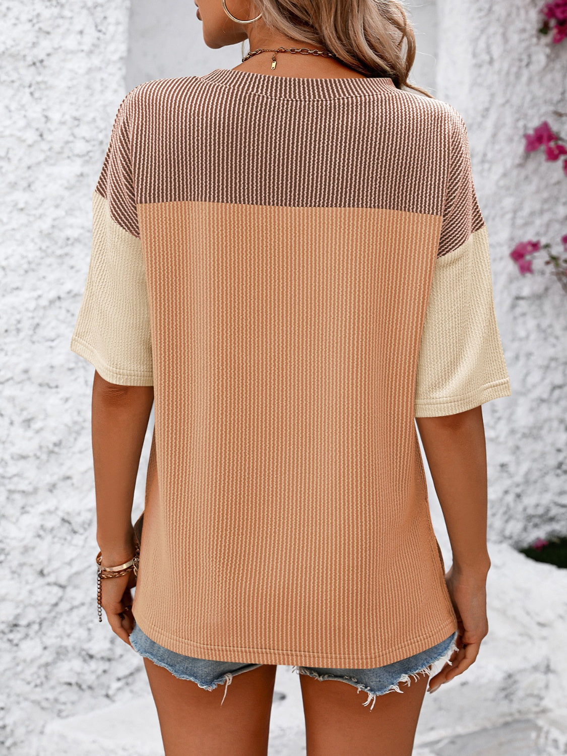 Color Block Round Neck Half Sleeve T-Shirt Trendsi