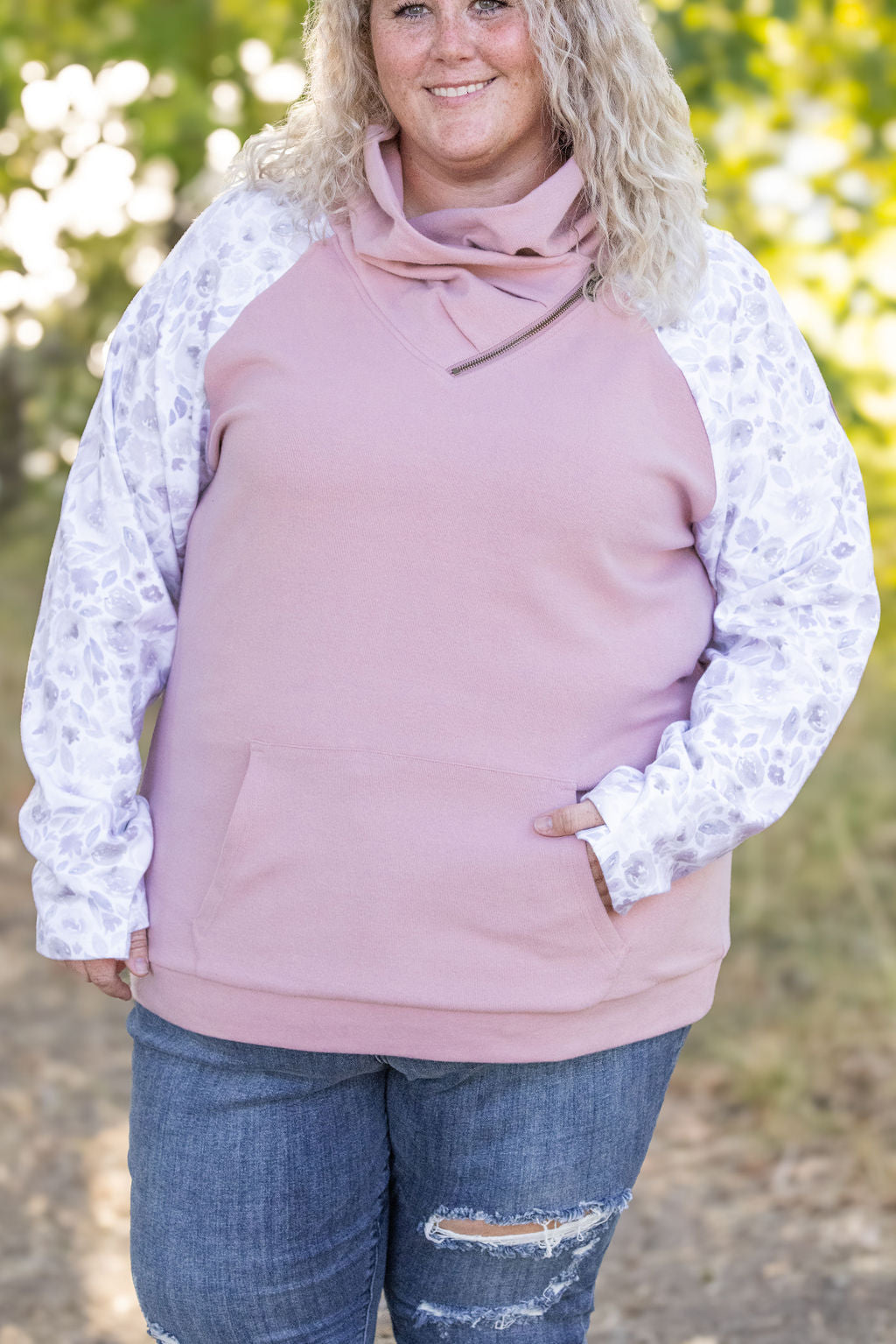 Michelle Mae Zoey Zip Cowl - Pink and Blush Floral