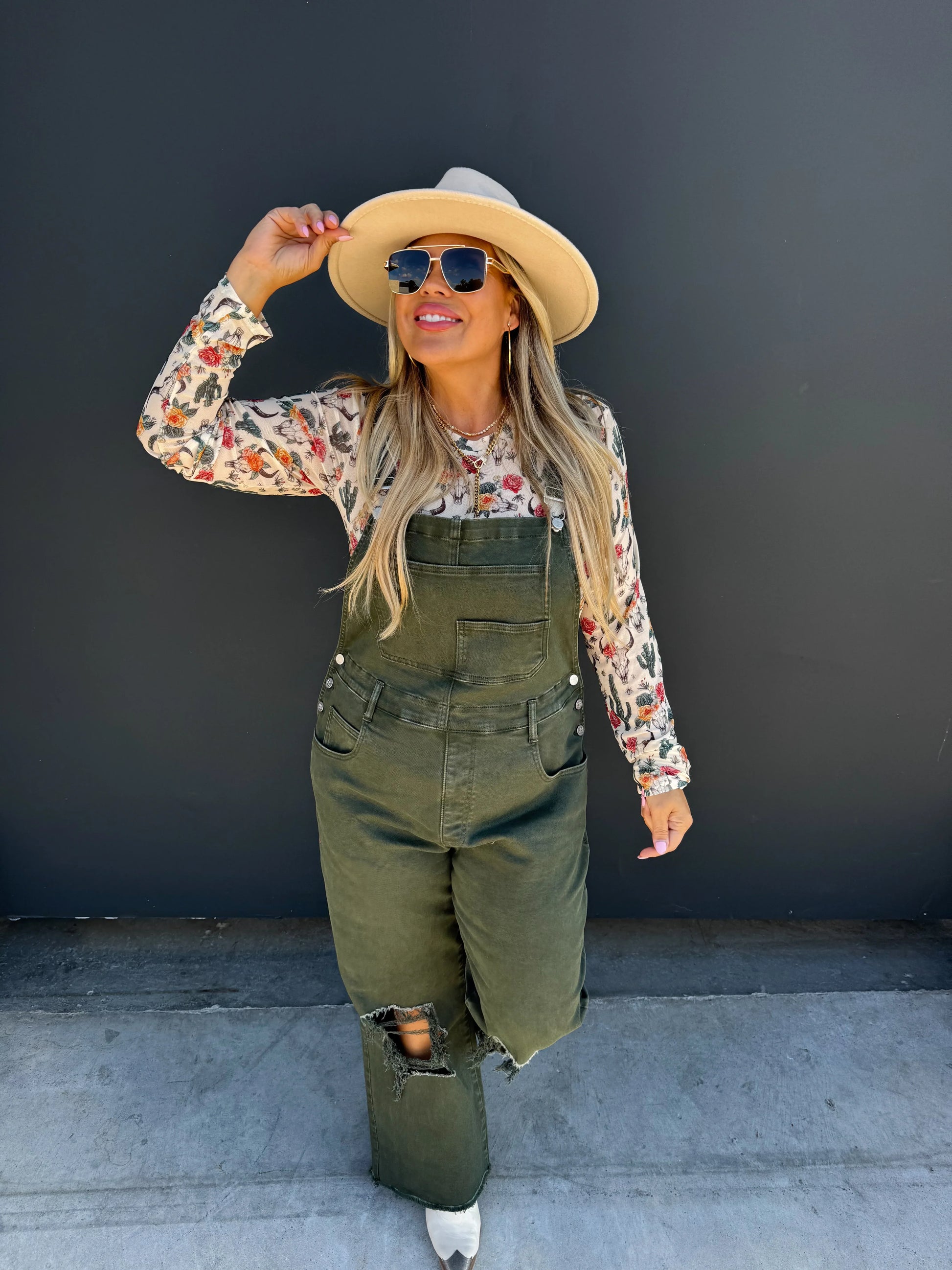 PREORDER: Dahlia Crop Wide Leg Overalls in Two Colors Ave Shops