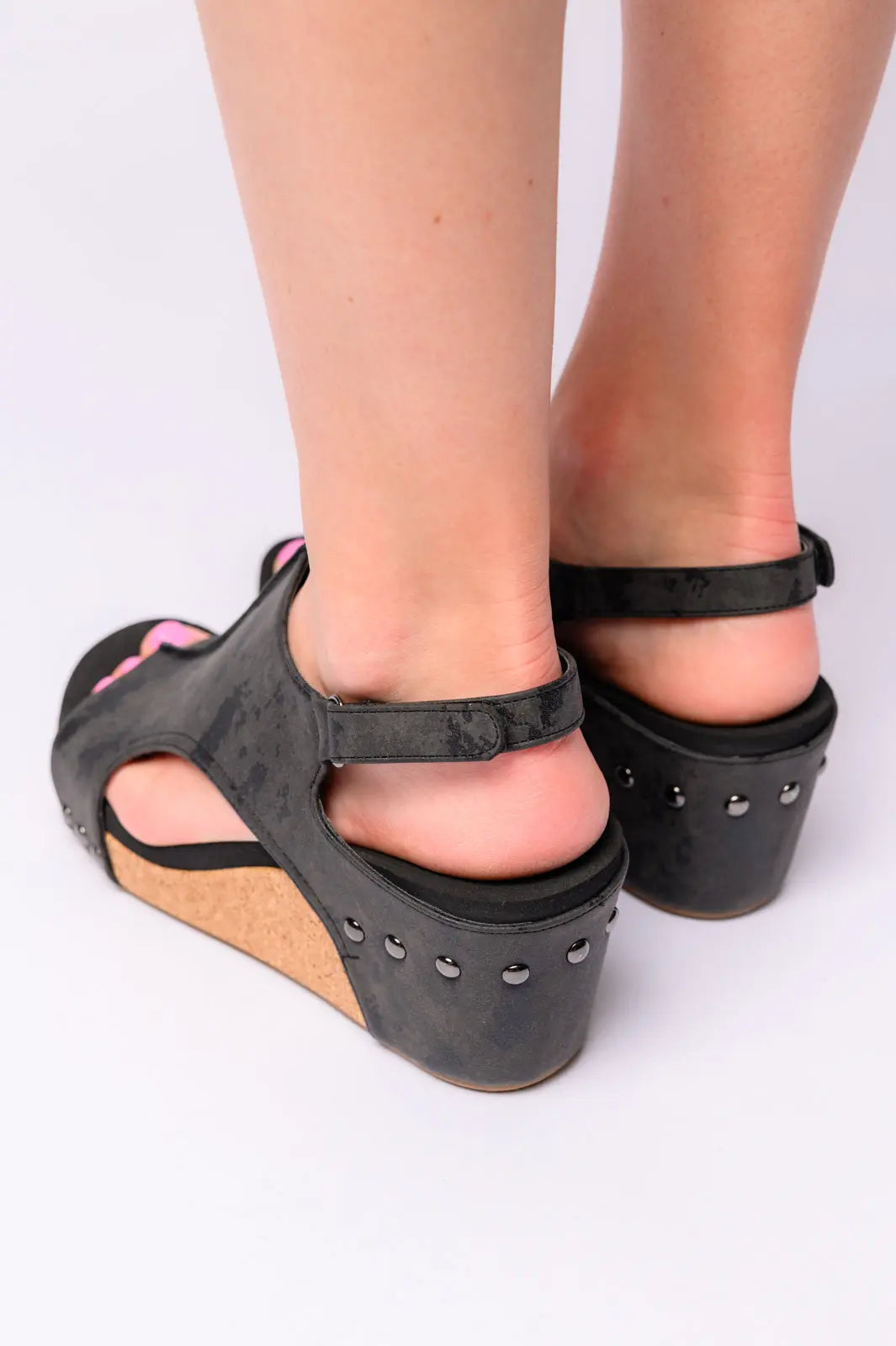 Carley Wedge Sandals in Black Metallic Ave Shops