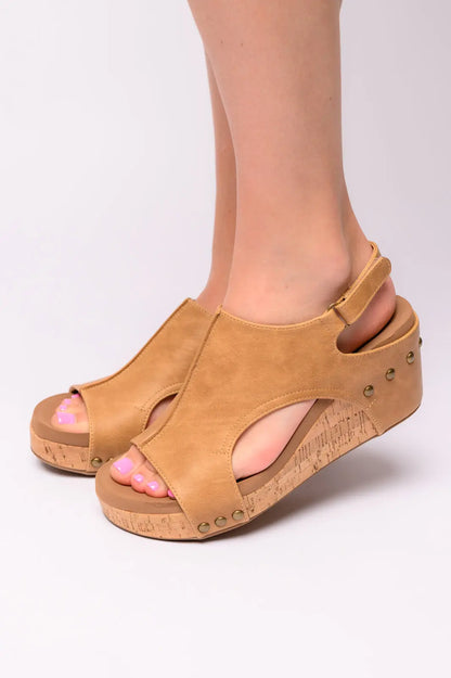 Carley Wedge Sandals in Caramel Smooth Ave Shops