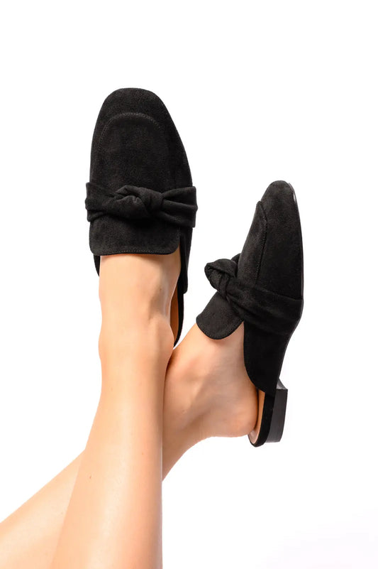 Clingy Mules in Black Faux Suede Ave Shops