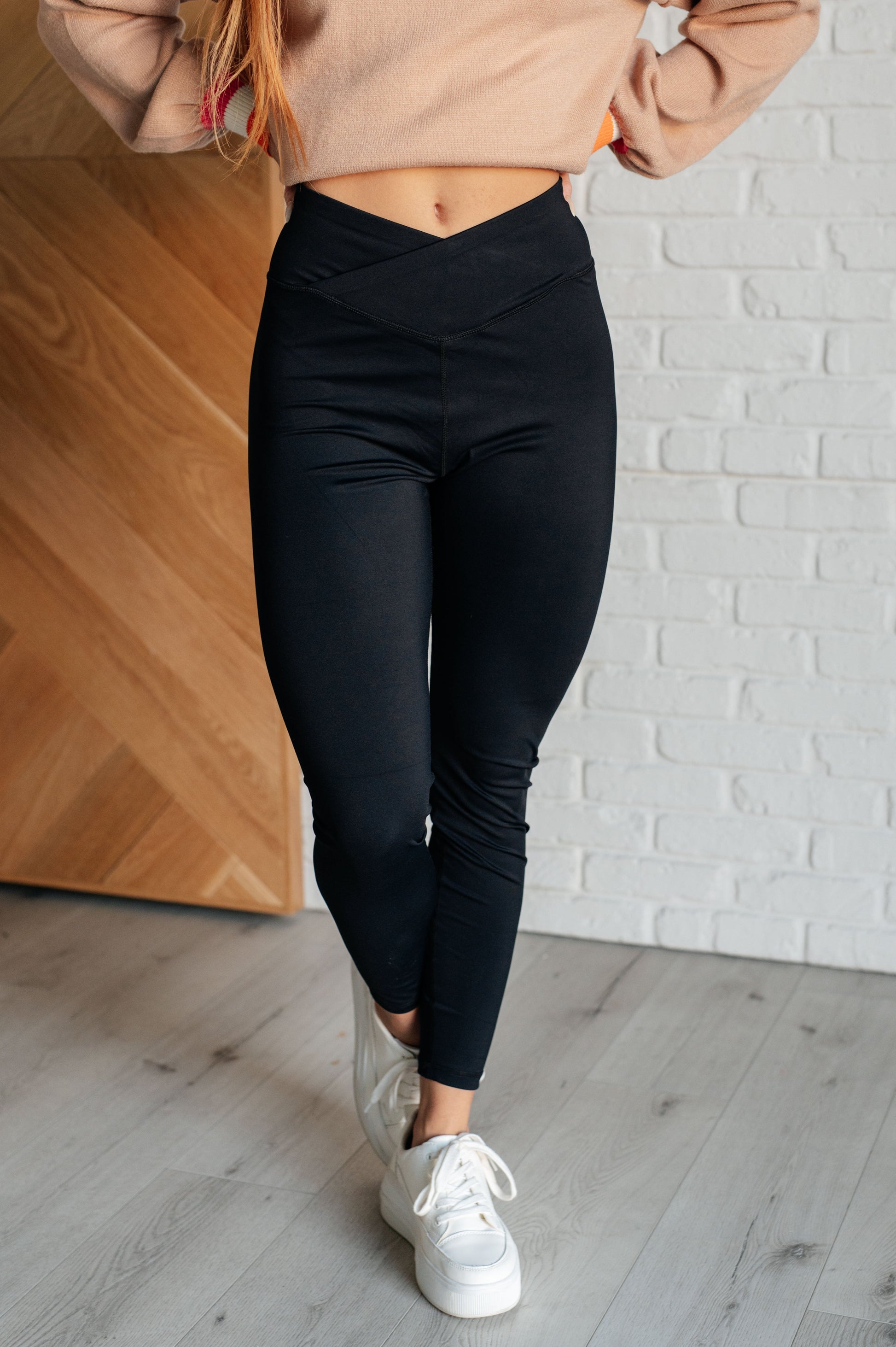 Do The Most V Front Leggings Ave Shops