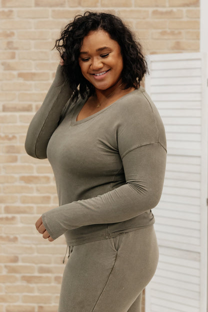 Essential Lounge Top in Mineral Wash Olive Ave Shops
