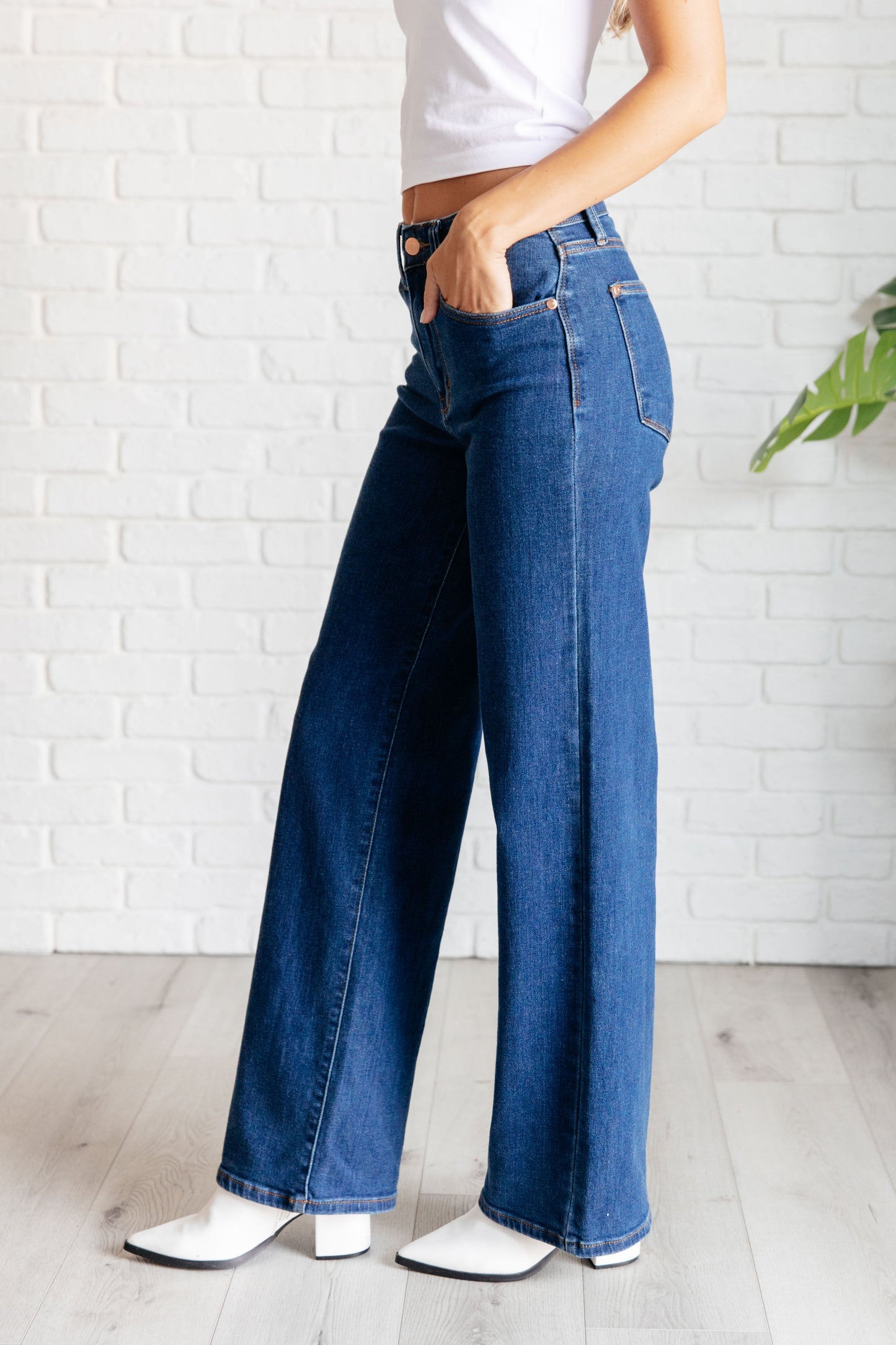 Hazel High Rise Vintage Wide Leg Jeans Ave Shops