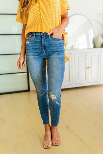 Hi-waisted Dandelion Embroidery Skinny Ave Shops