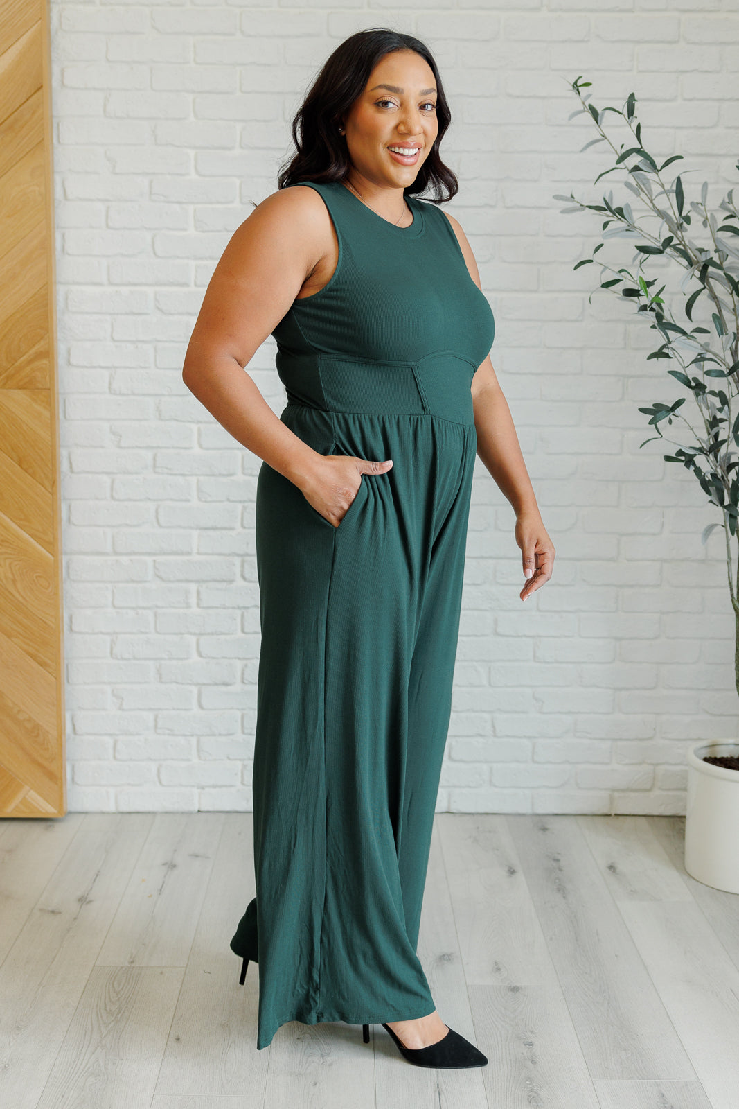 Hilary Wide Leg Jumpsuit in Green Ave Shops