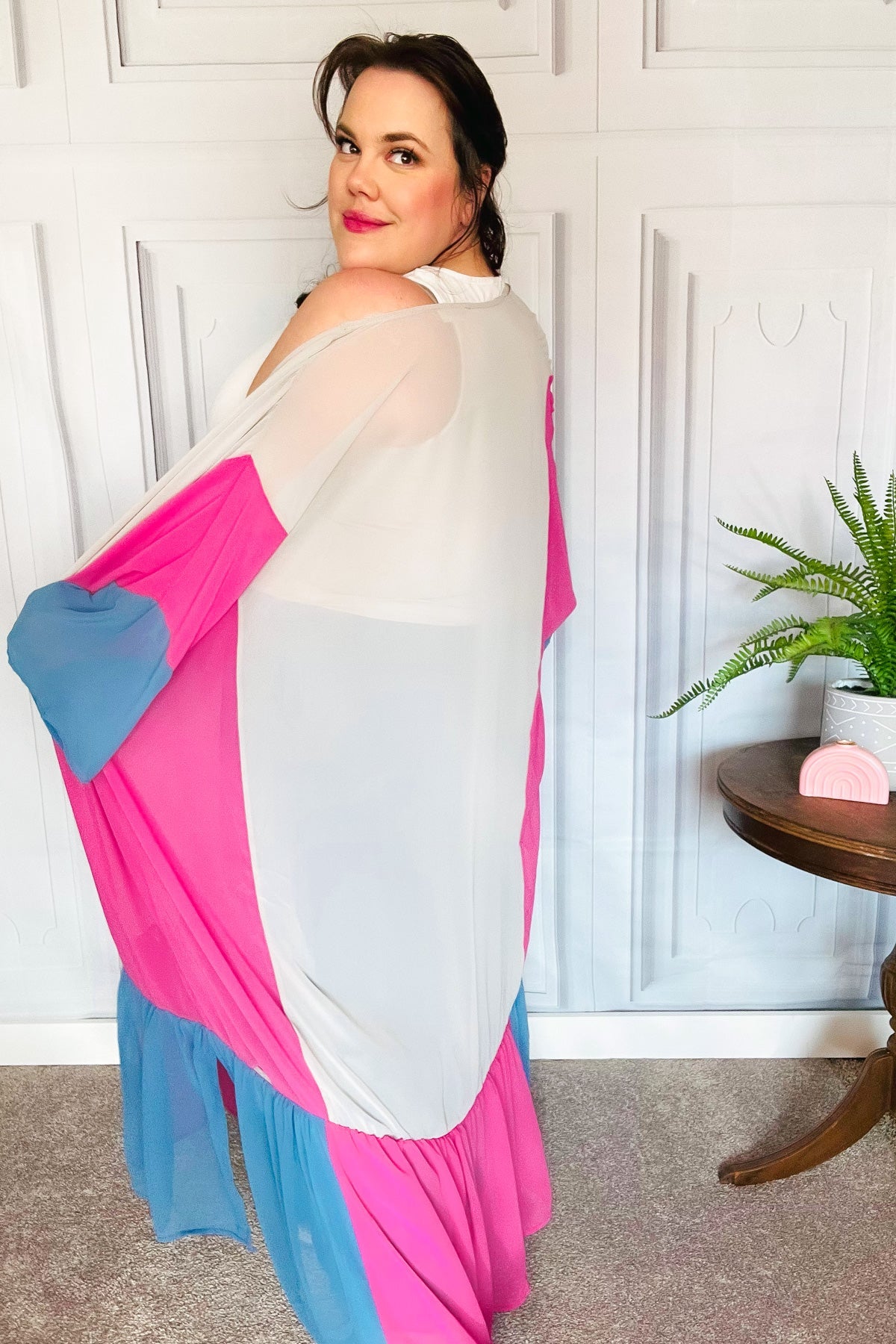 Taupe & Fuchsia Color Block Ruffle Hem Kimono