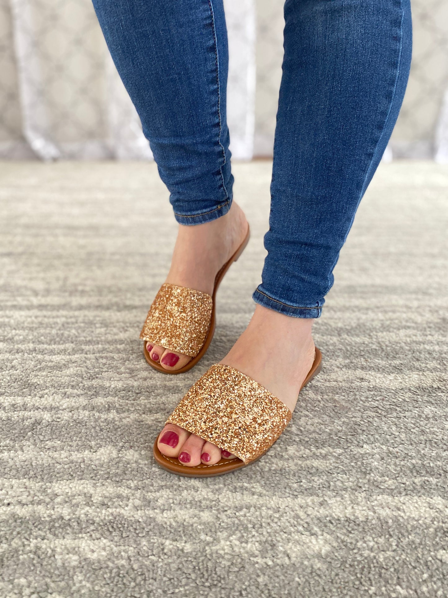 Ritzy Glitter Sandals in Rose Gold