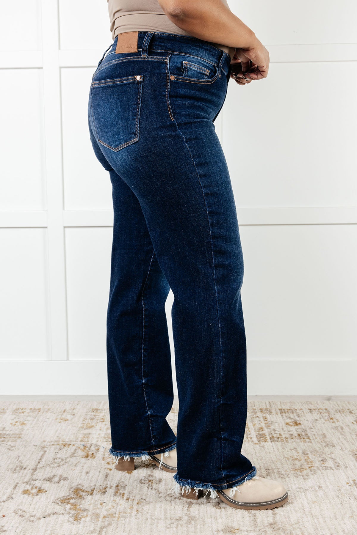 Jacqueline Mid Rise Frayed Hem Straight Leg Jean Ave Shops