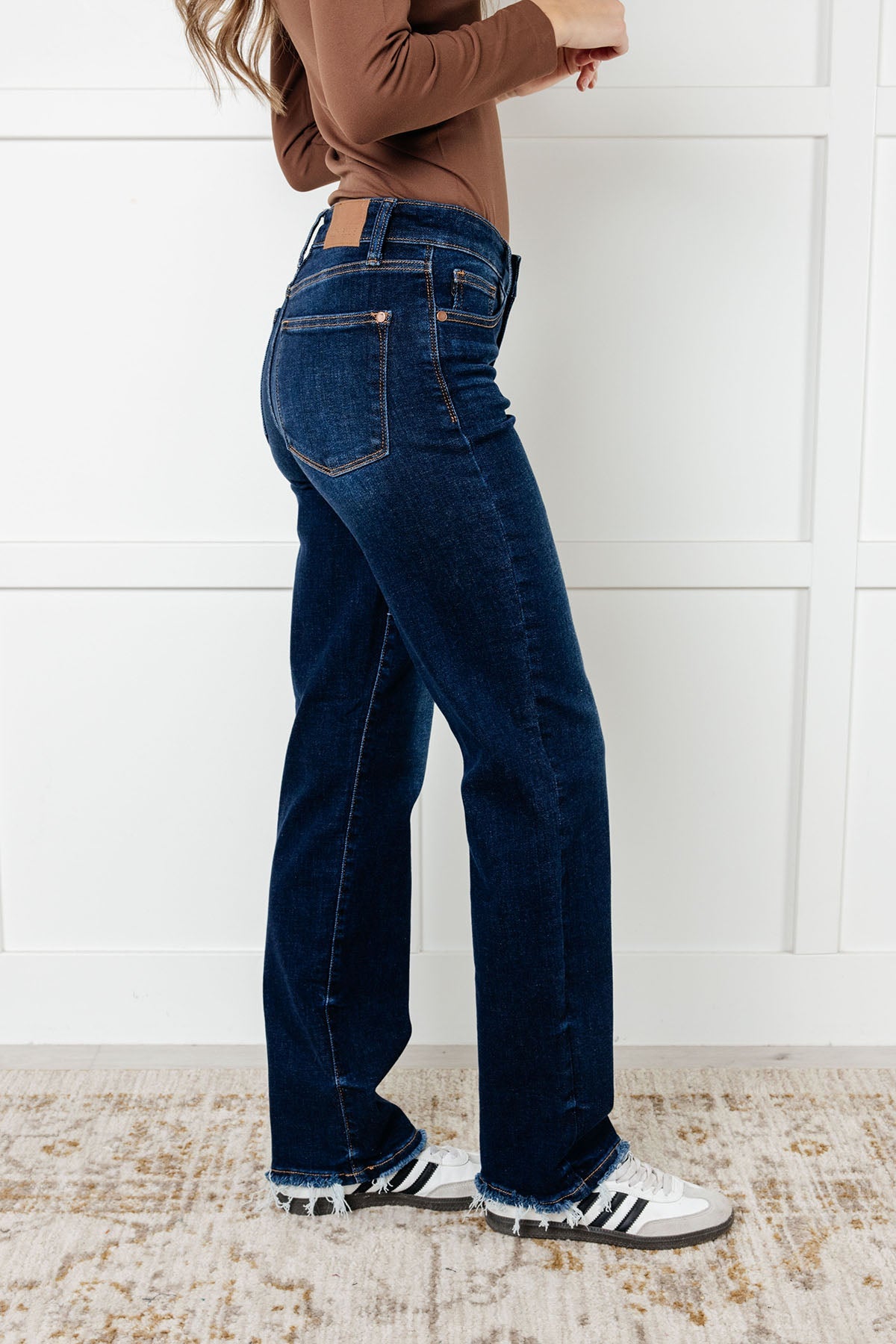 Jacqueline Mid Rise Frayed Hem Straight Leg Jean Ave Shops