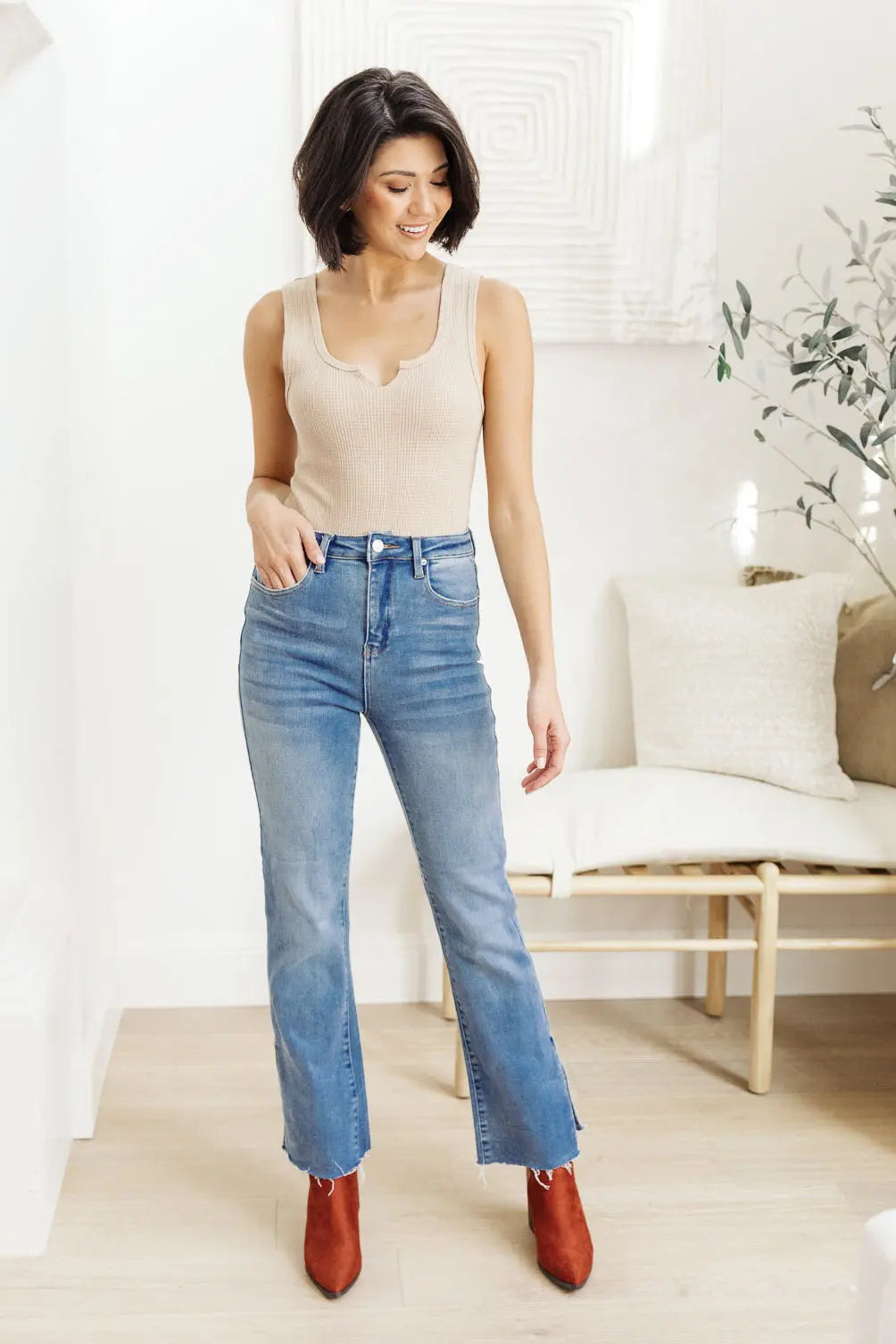 Jody Slim Flare Side Slit Jeans Ave Shops