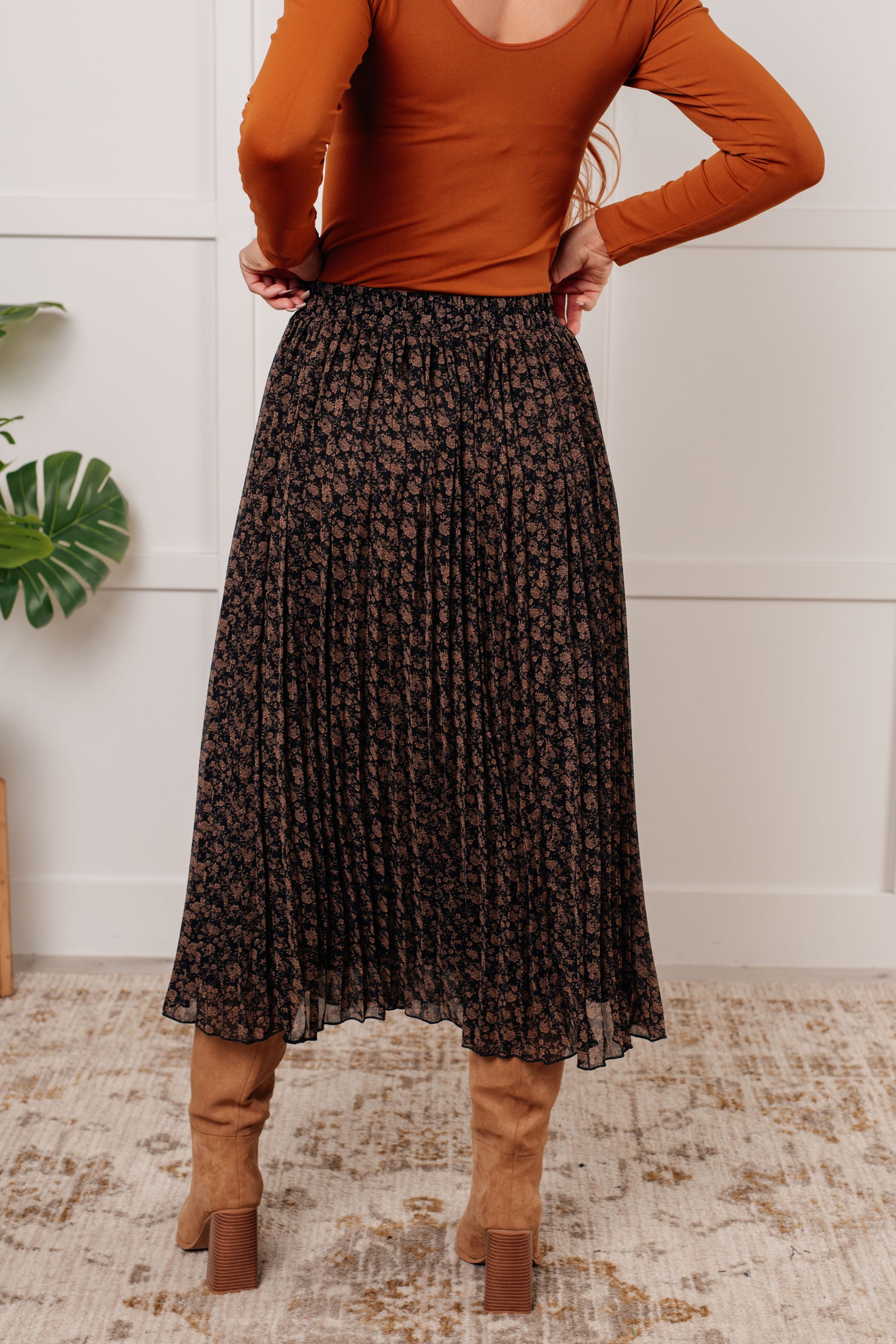 Just What You Wanted Floral Print Pleated Skirt Ave Shops
