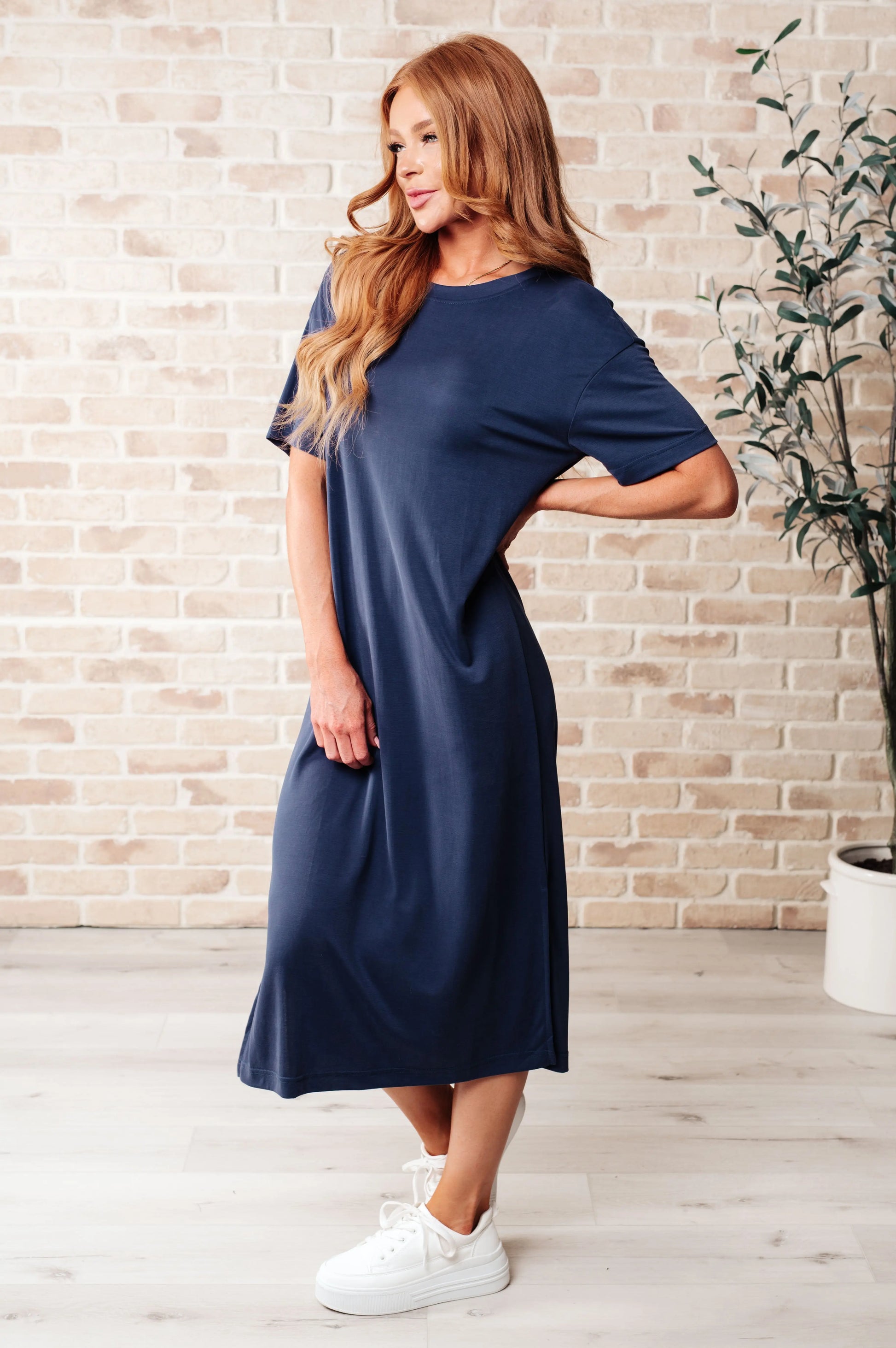 Keeping It Chill Drop Shoulder Maxi Dress in Dark Night Ave Shops