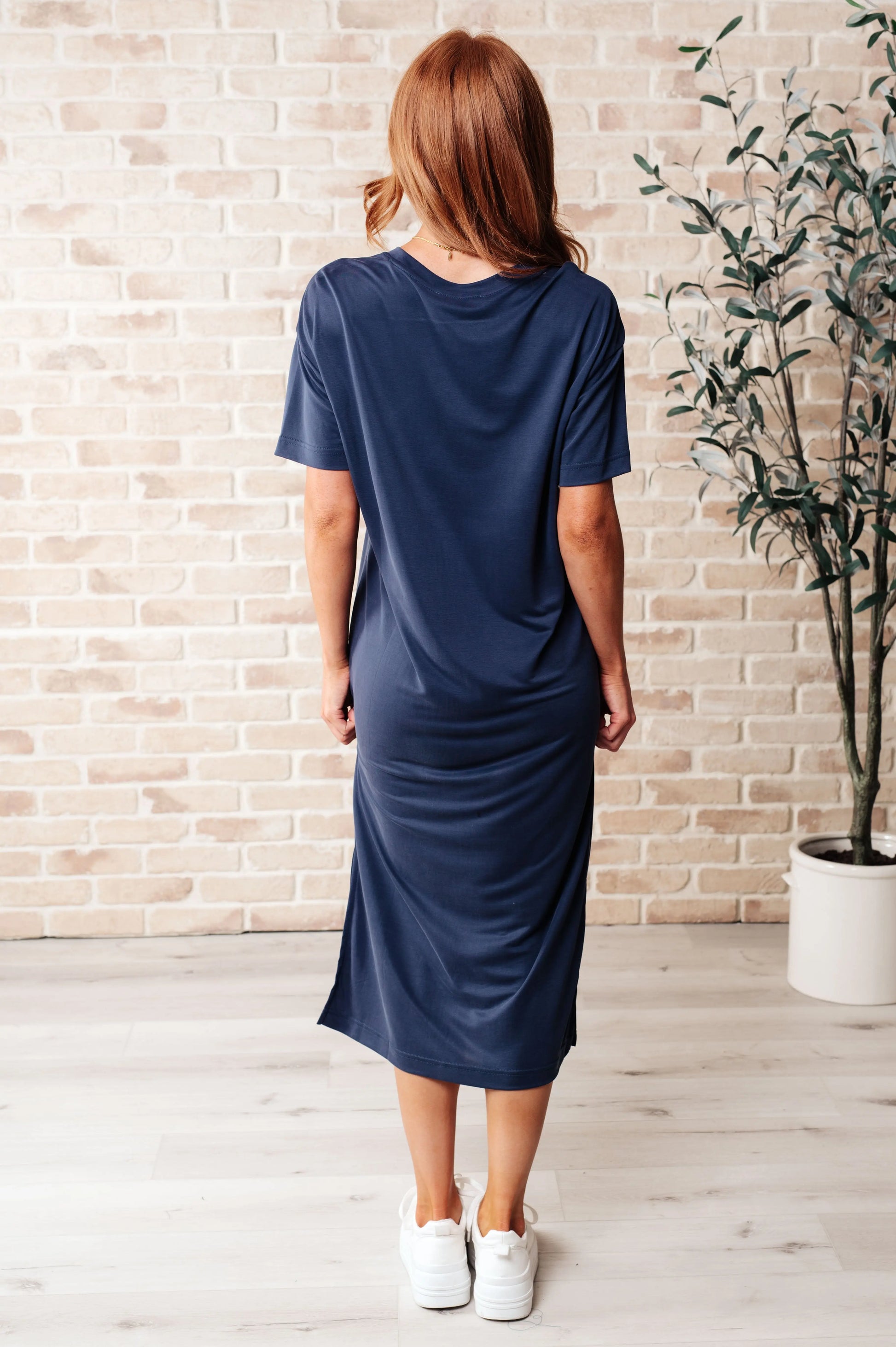 Keeping It Chill Drop Shoulder Maxi Dress in Dark Night Ave Shops