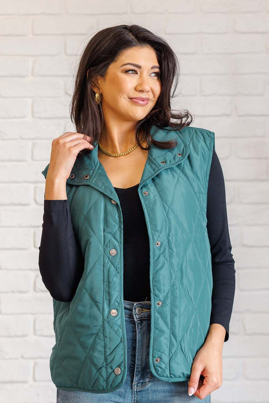 Layering Queen Quilted Puffer Vest in Hunter Green Ave Shops