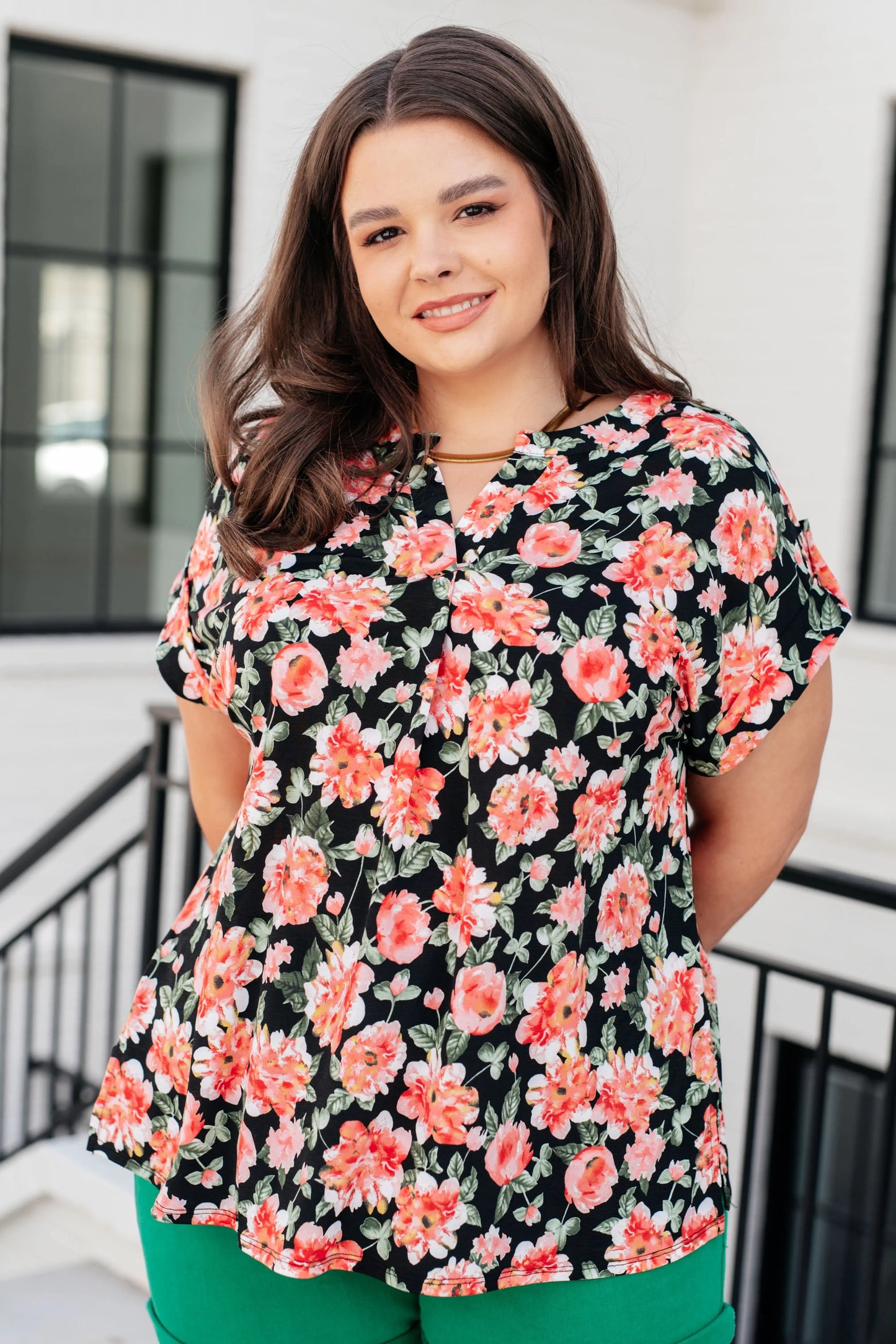 Lizzy Cap Sleeve Top in Black and Coral Floral Ave Shops