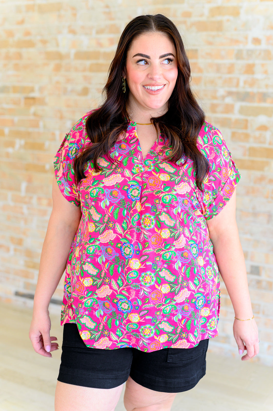 Lizzy Cap Sleeve Top in Fuchsia and Green Floral Paisley Ave Shops