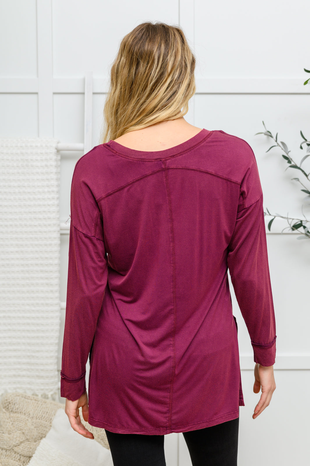 Long Sleeve Knit Top With Pocket In Burgundy Ave Shops