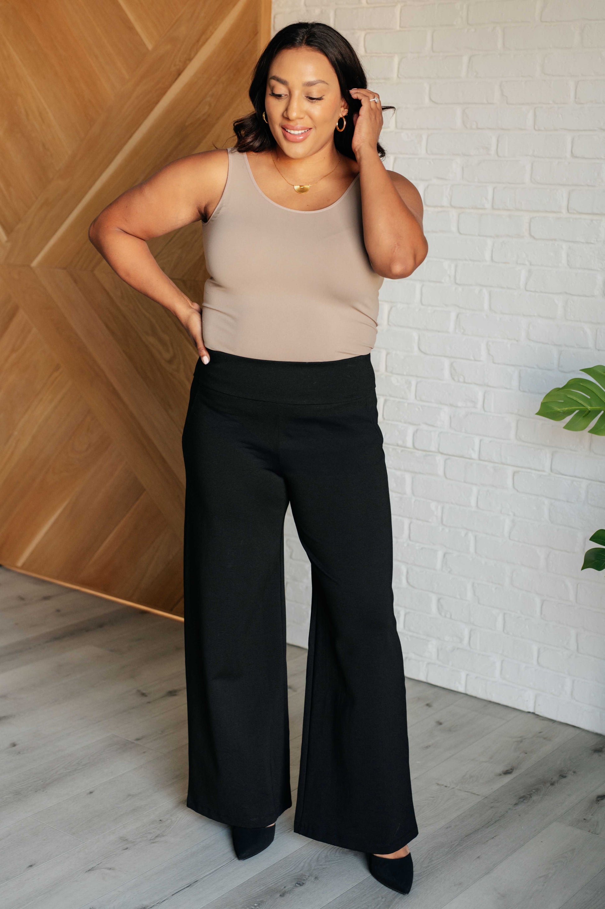 Magic Wide Leg Pants in Black Ave Shops