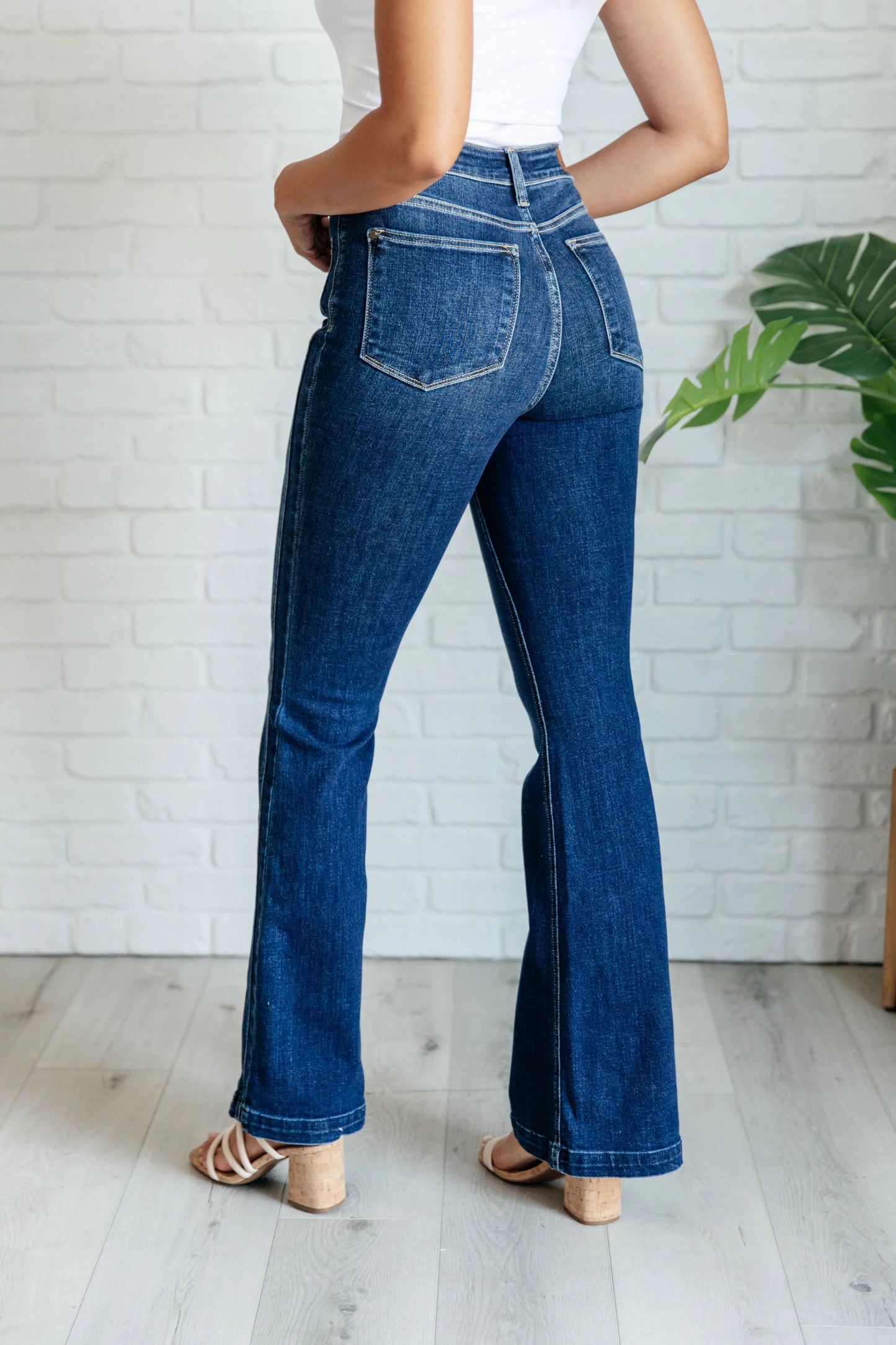 Mavis High Rise Side Seam Detail Flare Jeans Ave Shops