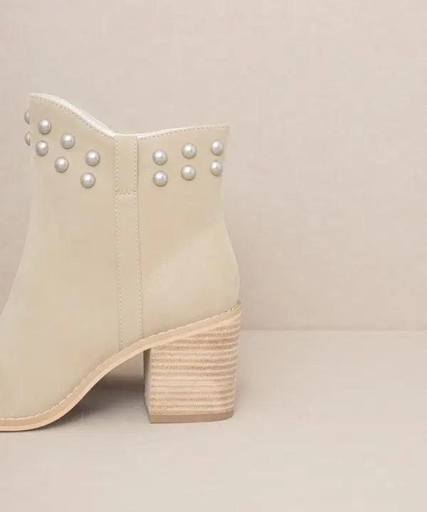 OASIS SOCIETY Alofi - Studded Collar Booties KKE Originals