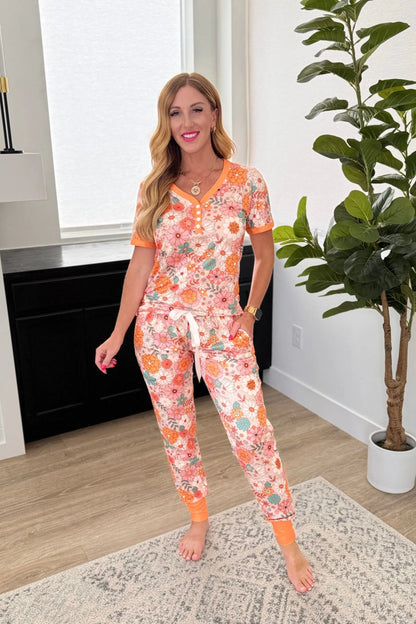 PREORDER: Short Sleeve Jogger Pajama Set in Eight Prints Ave Shops