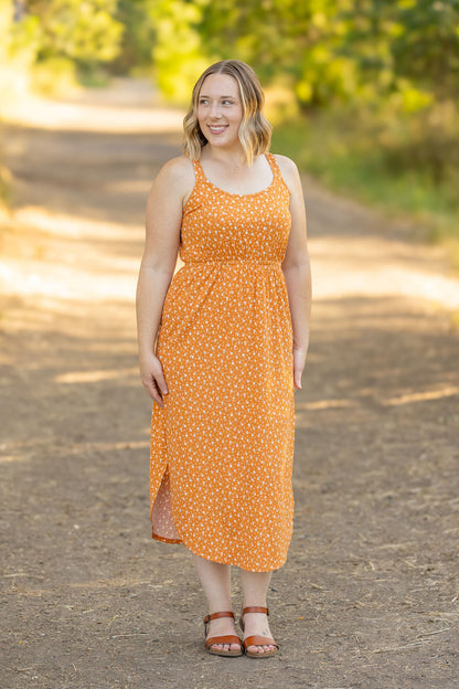 Michelle Mae Reagan Ribbed Midi Dress - Pumpkin Floral