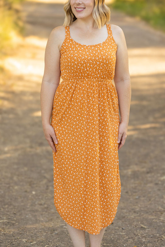 Michelle Mae Reagan Ribbed Midi Dress - Pumpkin Floral