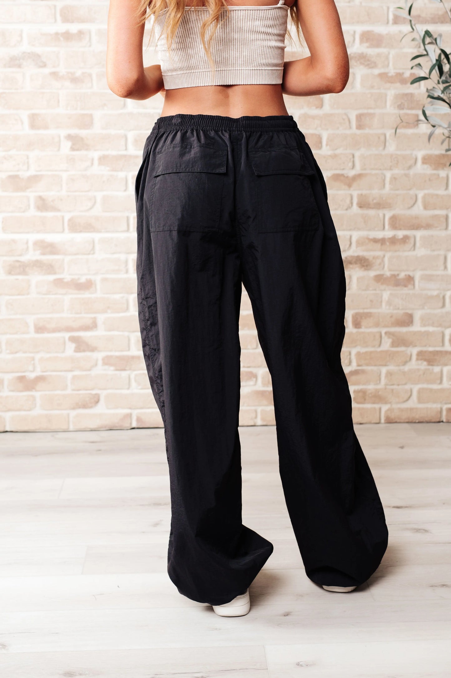 Step Up Joggers in Black Ave Shops