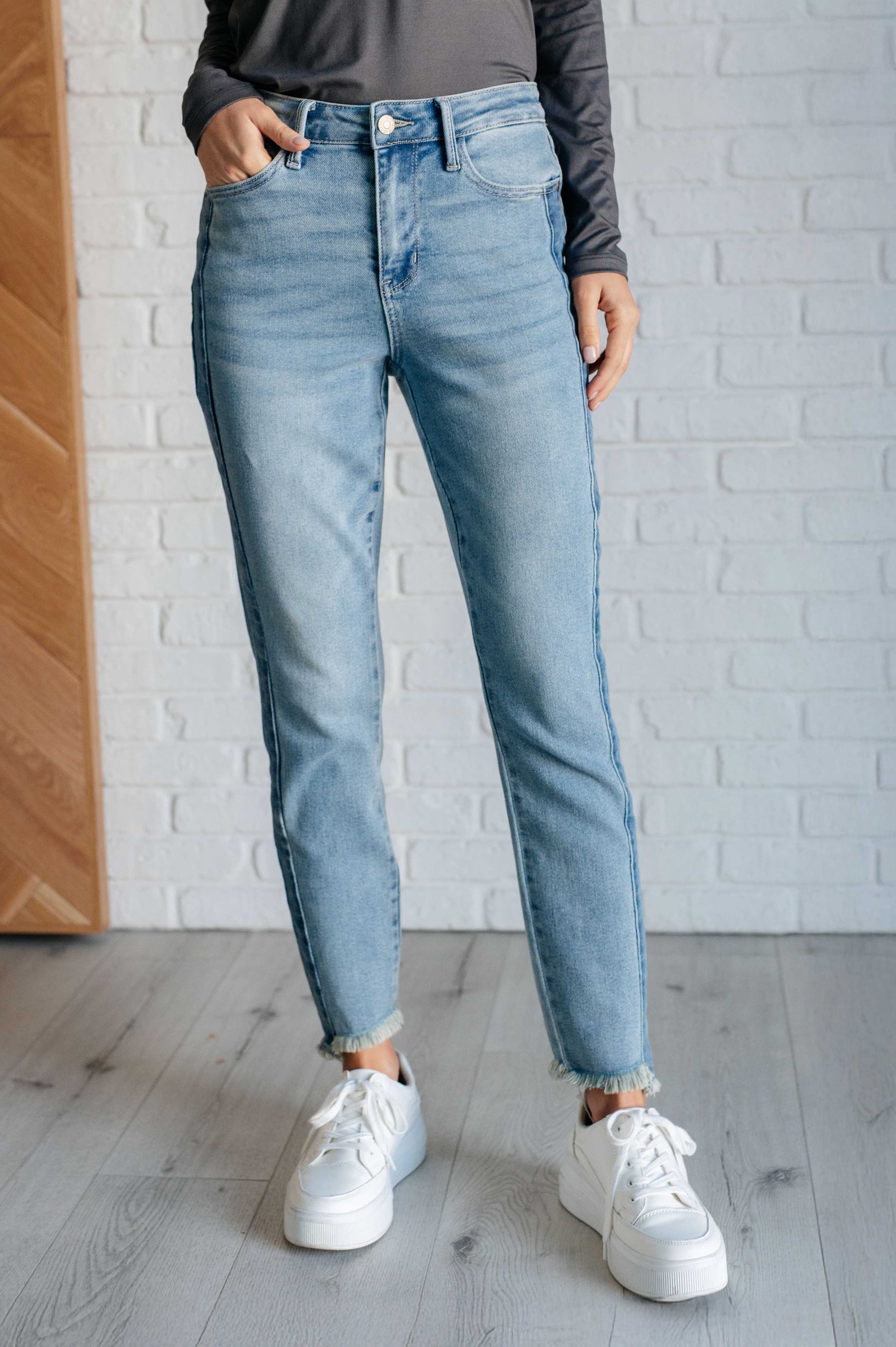 Susan High Rise Side Panel Detail Slim Jeans Ave Shops