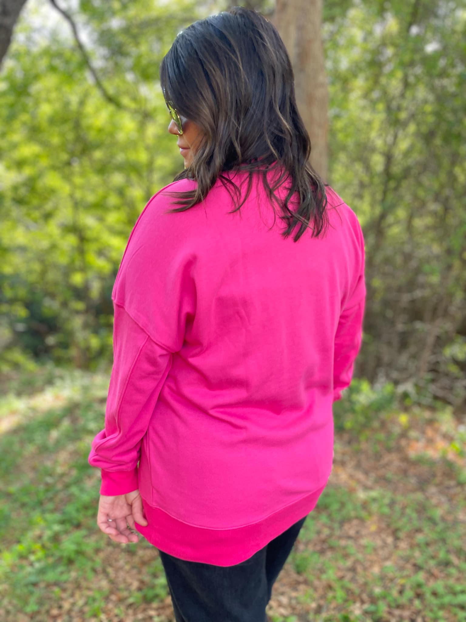 PREORDER: Magnolia Pocket Sweatshirt in Two Colors Ave Shops