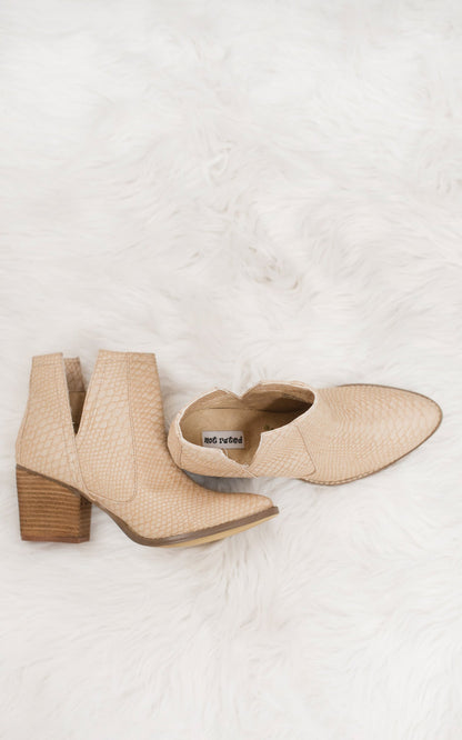 Tarim Bootie in Blush Ave Shops