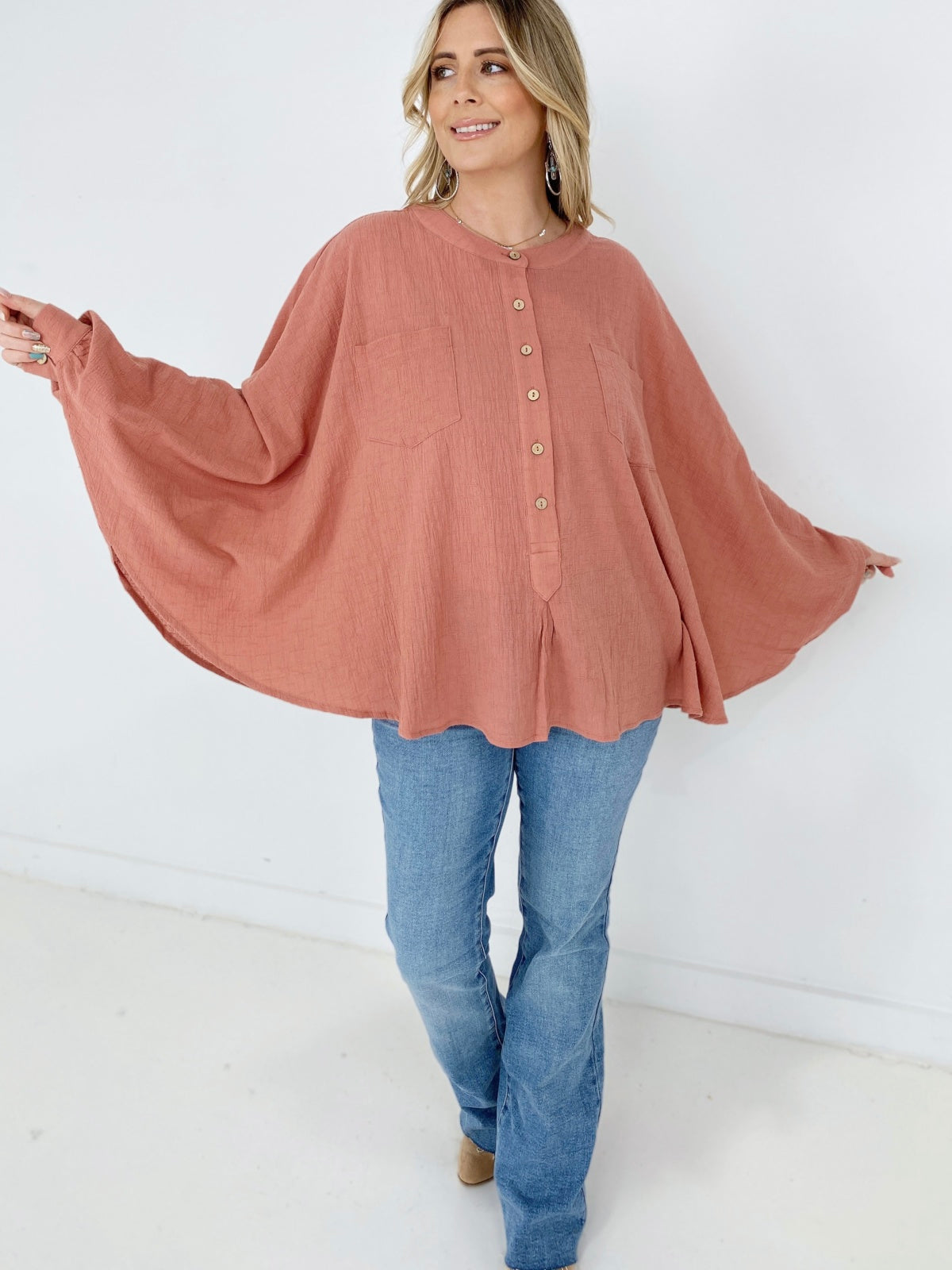 Easel Textured Cotton Linen Oversized Top Kiwidrop