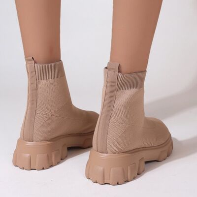 Mesh Round Toe Platform Boots Trendsi