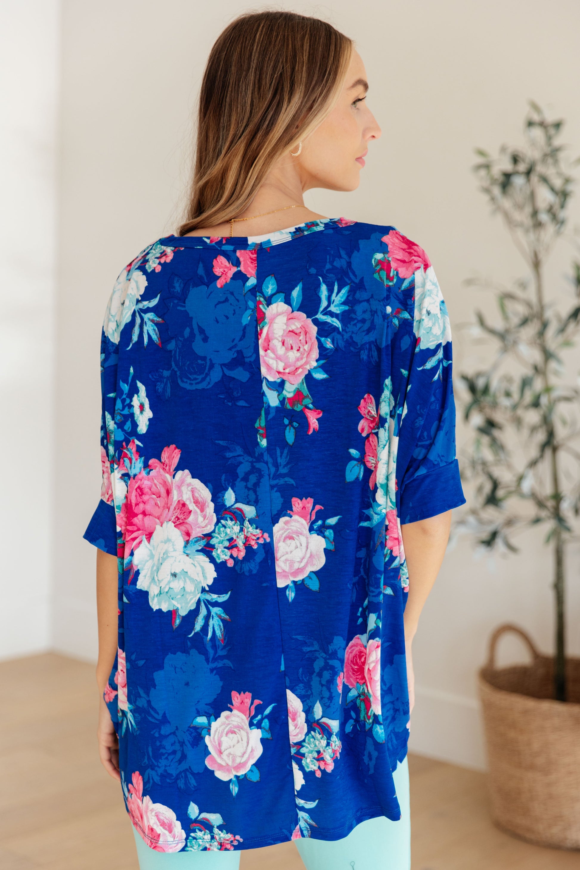 Essential Blouse in Royal and Pink Floral Ave Shops