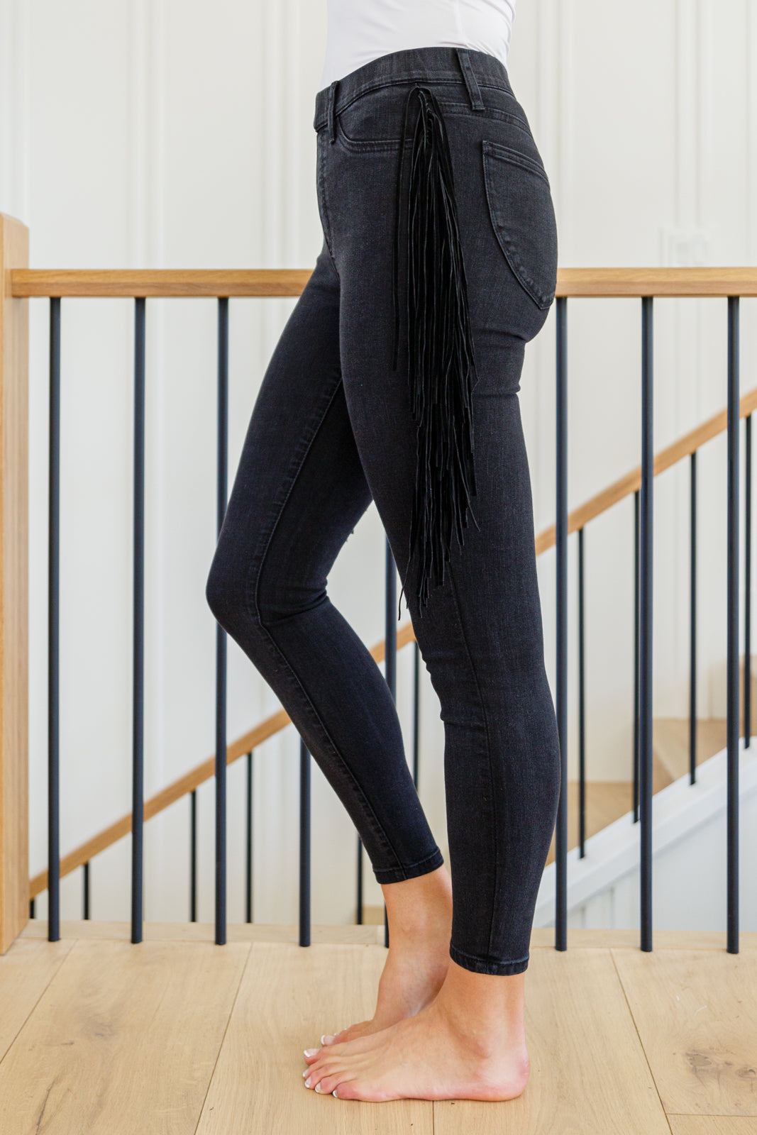 Hilary Side Fringe Skinny Jegging In Black Ave Shops