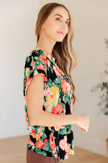 Lizzy Cap Sleeve Top in Black Garden Floral Ave Shops