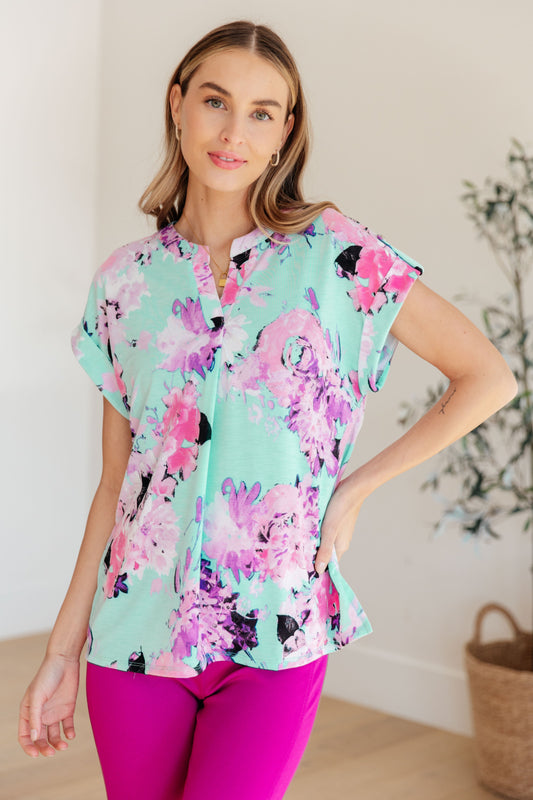 Lizzy Cap Sleeve Top in Lavender and Sky Floral Ave Shops