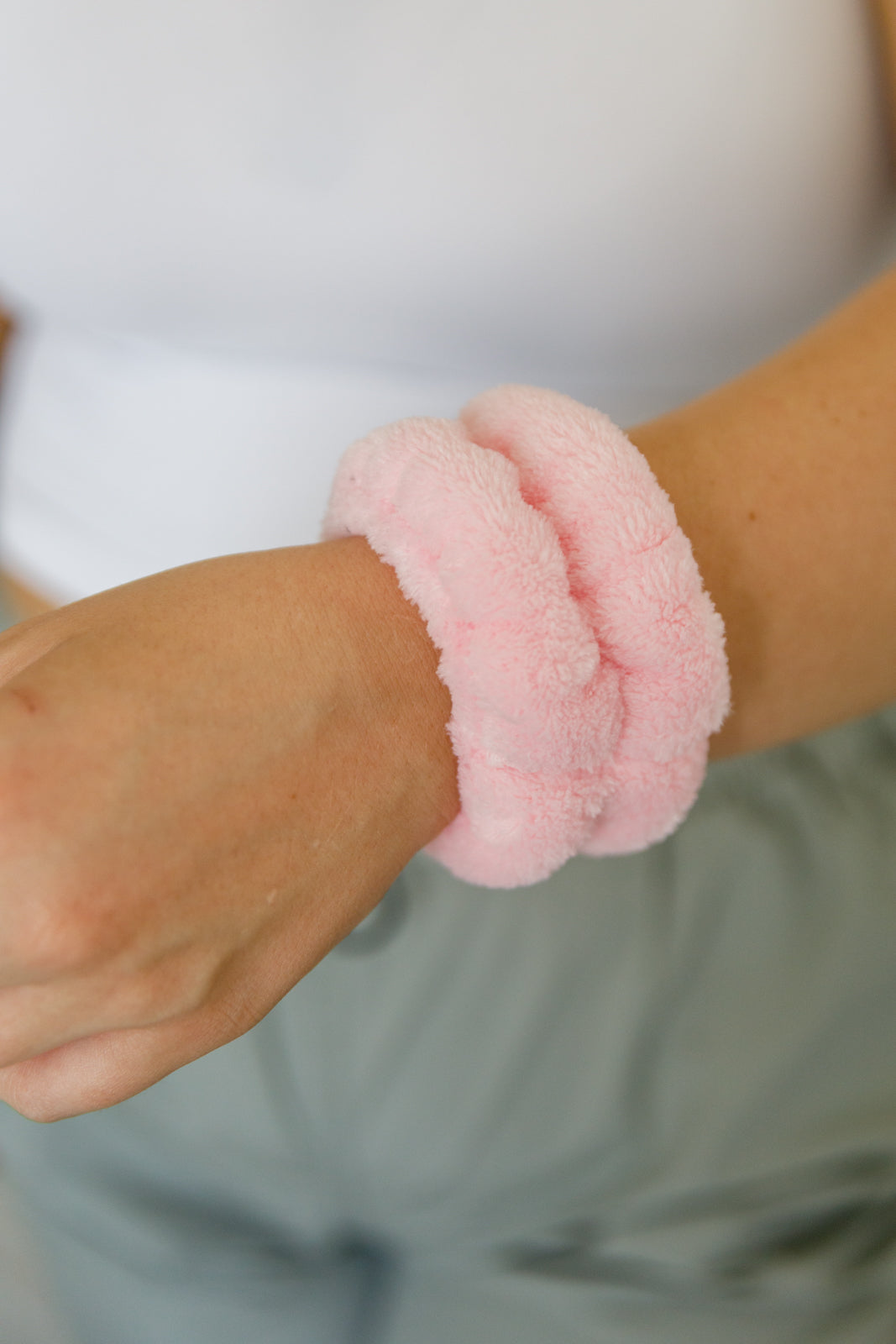 Lost in the Moment Headband and Wristband Set in Pink Ave Shops