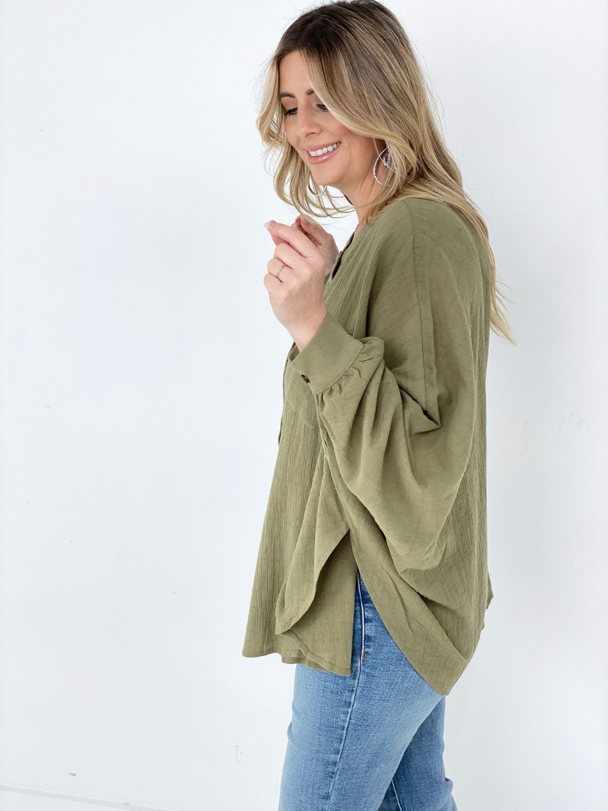 Easel Textured Cotton Linen Oversized Top Kiwidrop